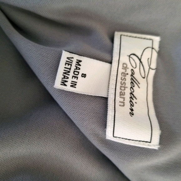 Satin gray semi-formal - Picture 4 of 4